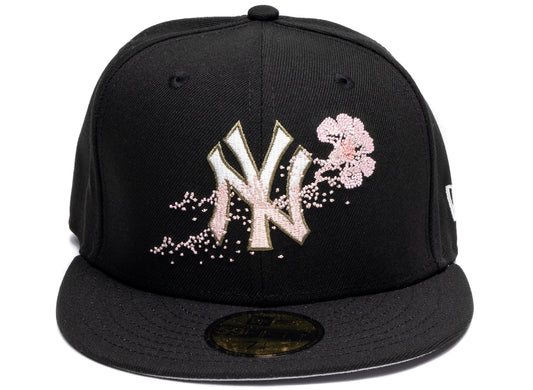 New Era Dotted Floral New York Yankees Fitted Hat xld