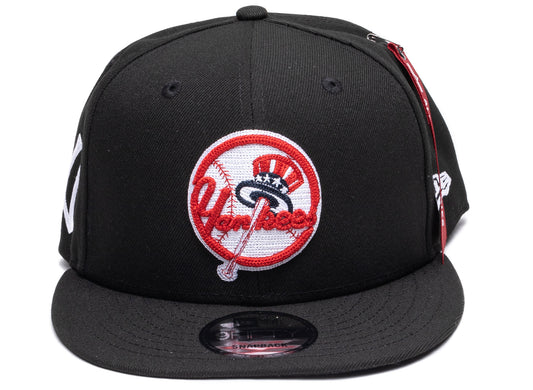 New Era Alpha Industries New York Yankees Snapback Hat in Black