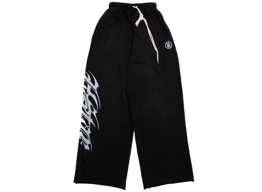 Hellstar Hstar Gothic Sweatpants in Black, front view