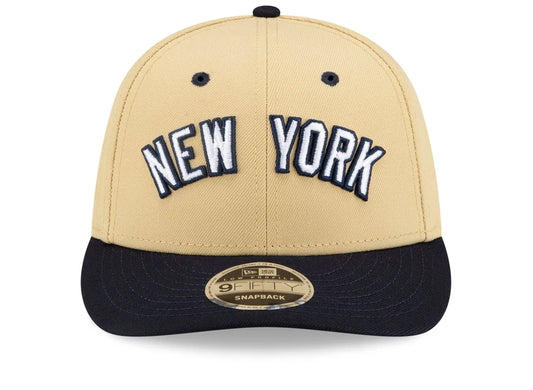 New Era x Felt New York Yankees Low Profile 9FIFTY Snapback Hat