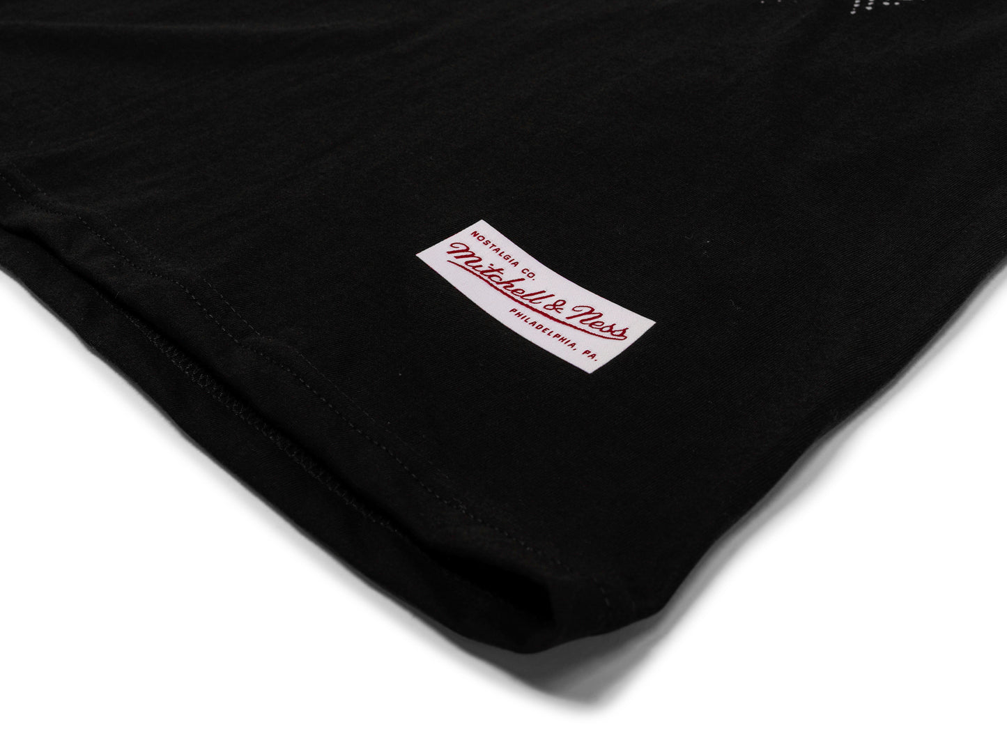 Mitchell & Ness Louisville Cardinals NCAA Victory Road Tee