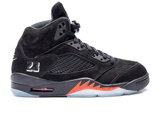 Air Jordan 5 Retro OG “Halloween” in Black / Picante Red
