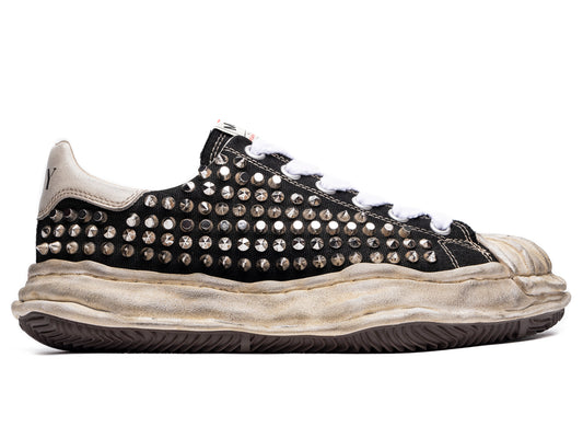 Maison Mihara Yasuhiro Spiked Blakey Low in Black/White
