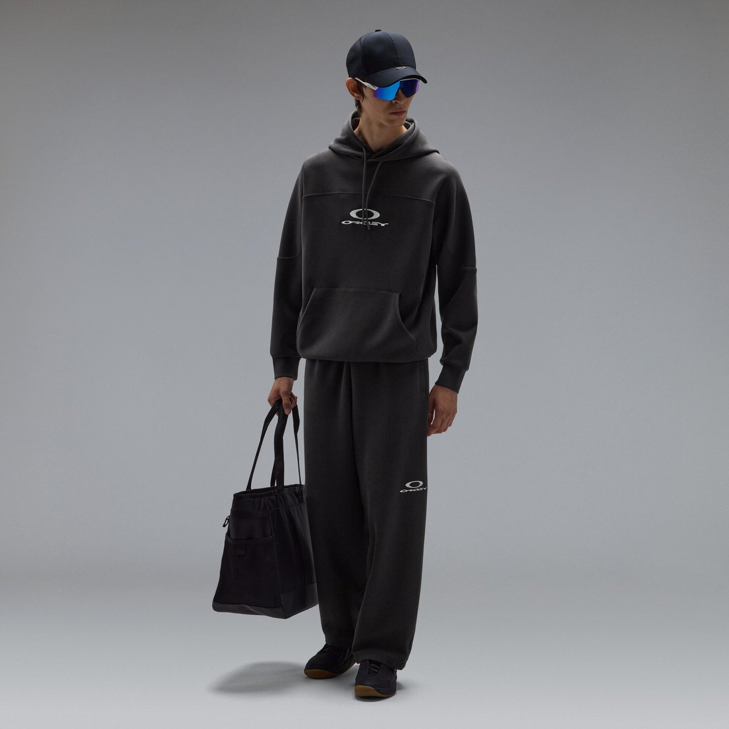 Oakley New Retro Fleece Hoodie 2.7 in Phantom detail or alternate view