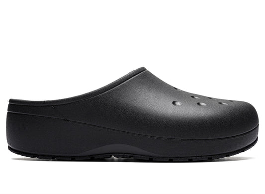 Crocs Classic Quiet Clog in Black