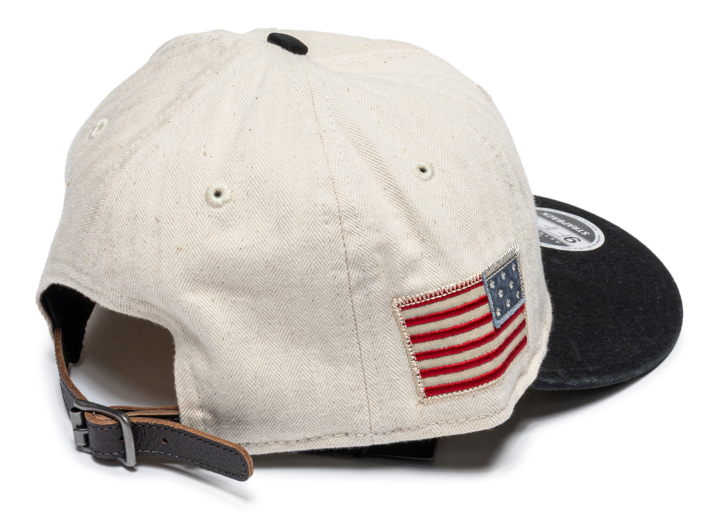 New Era Americana HRBON Chicago White Sox Strapback Hat - view 2