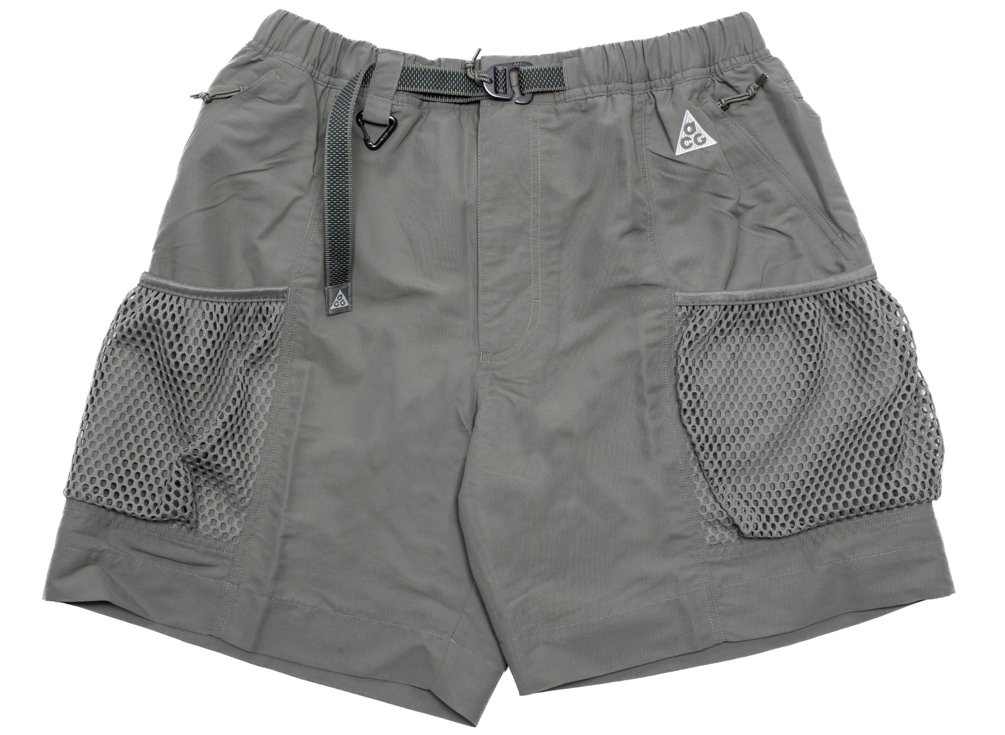 Nike ACG Snowgrass Cargo Shorts – Oneness Boutique
