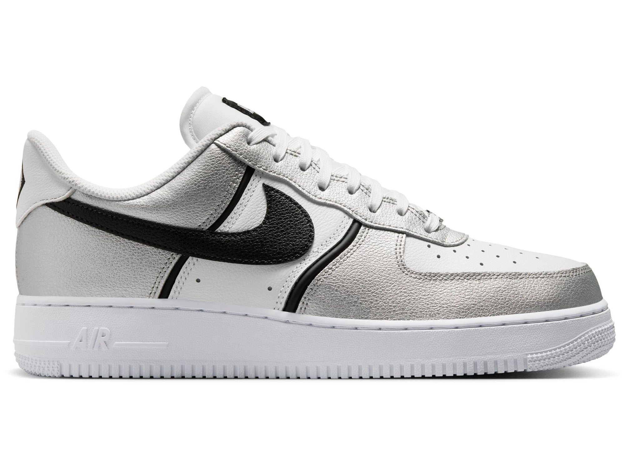 Nike Air Force 1 シルバー UK 8 Nike Air Force 1 '07 LV8 in Metallic Silver / Black – Oneness Boutique