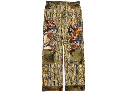 OFF-WHITE Camo All-Over Straight Carpenter Jeans in Camo