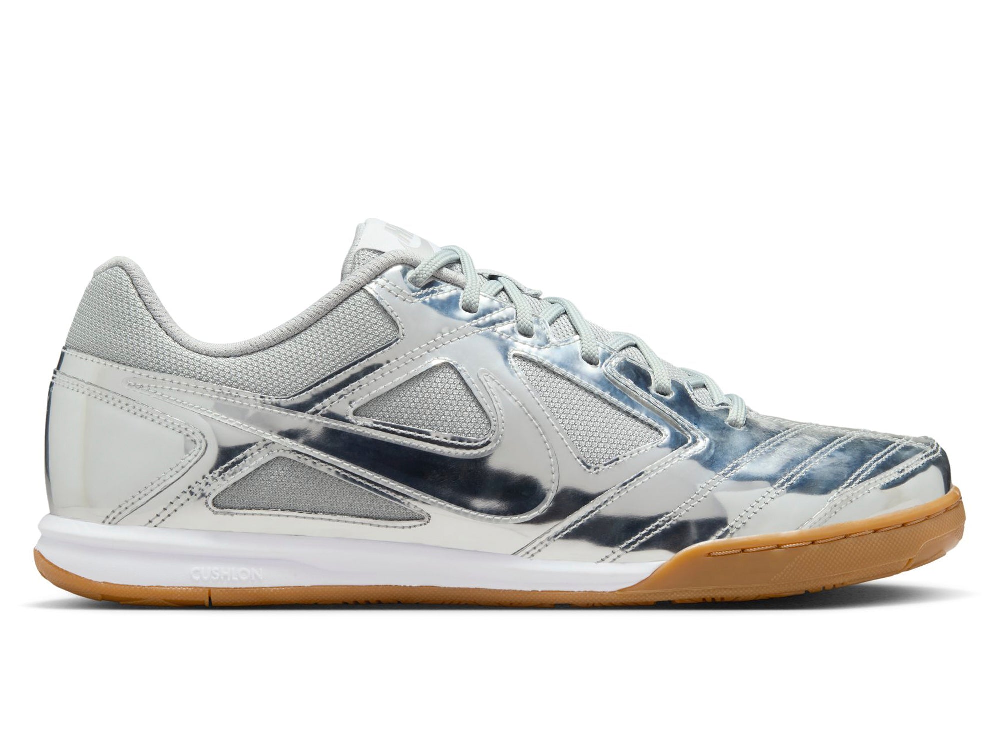 NIKE GATO メタリックシルバー Nike Gato LV8 in Metallic Silver – Oneness Boutique