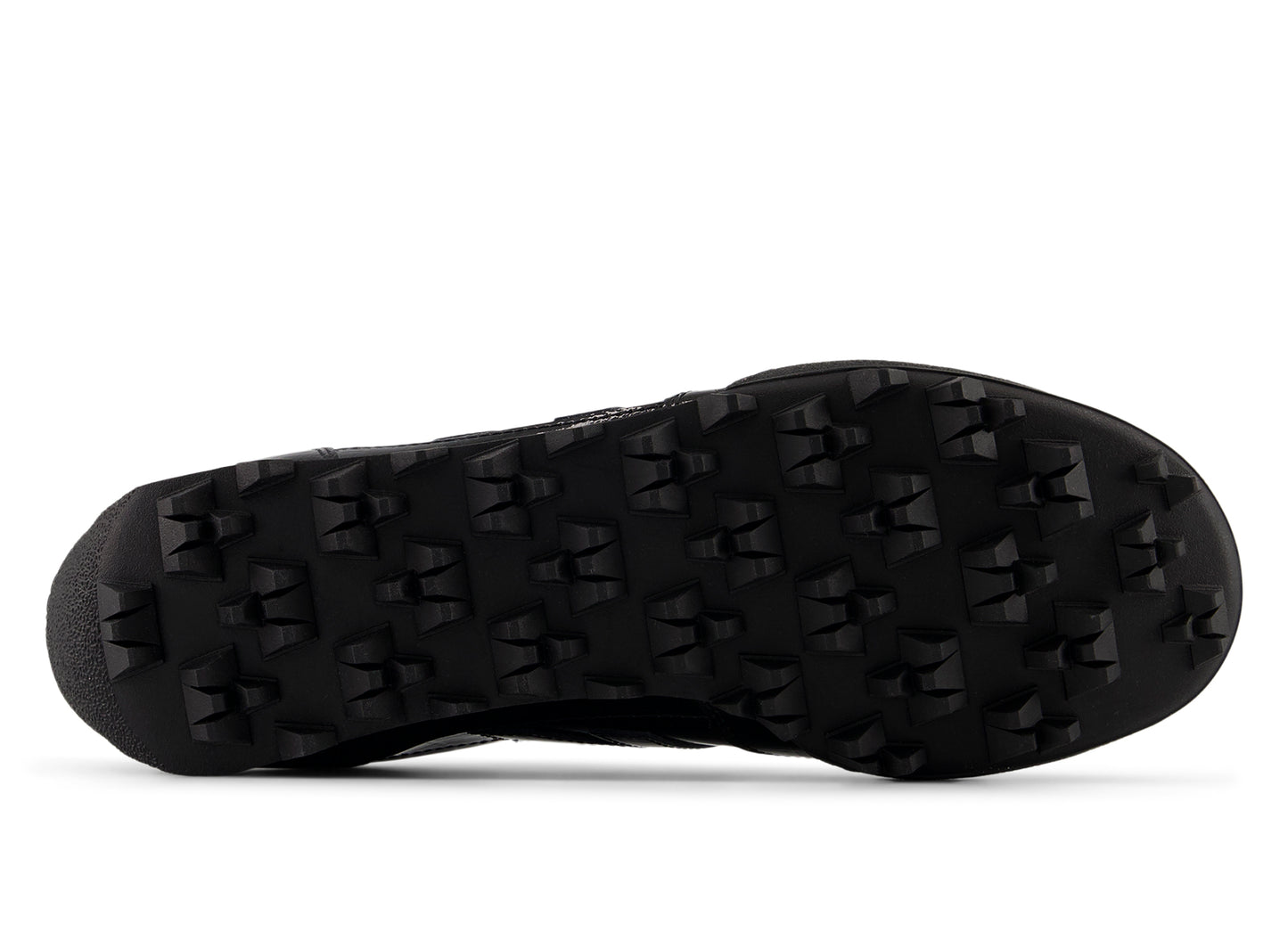 New Balance UGTR2SV in Black