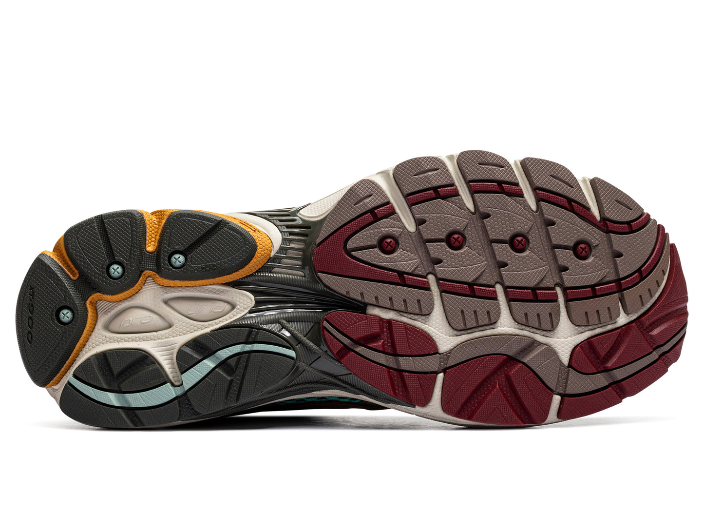 Saucony x Sneaker Politics Progrid Omni 9 'Sportsman's Paradise'