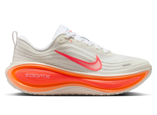 Women's Nike Vomero Plus in Sail / Hot Lava