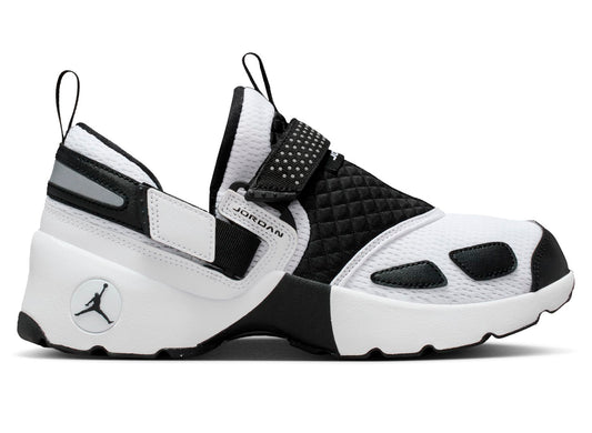 Women's Jordan Trunner LX