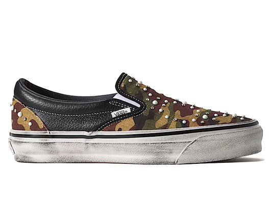 Vans LX Classic Slip-On 98 Pearlized in Camo / Black