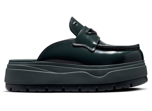 Women's Air Jordan Mule SE in Anthracite / Metallic Silver