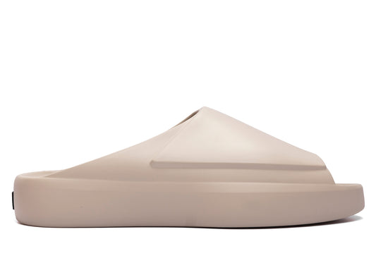Fear of God Essentials Los Feliz in Beige