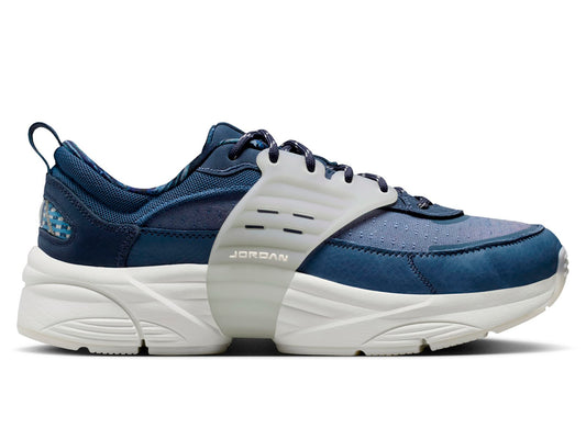 Jordan Trunner O/S in Diffused Blue / Pale Ivory