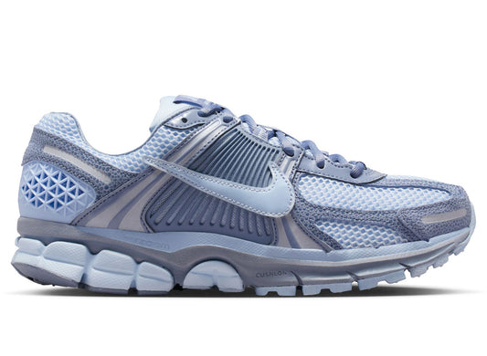 Women's Nike Zoom Vomero 5 in Ashen Slate / Metallic Silver