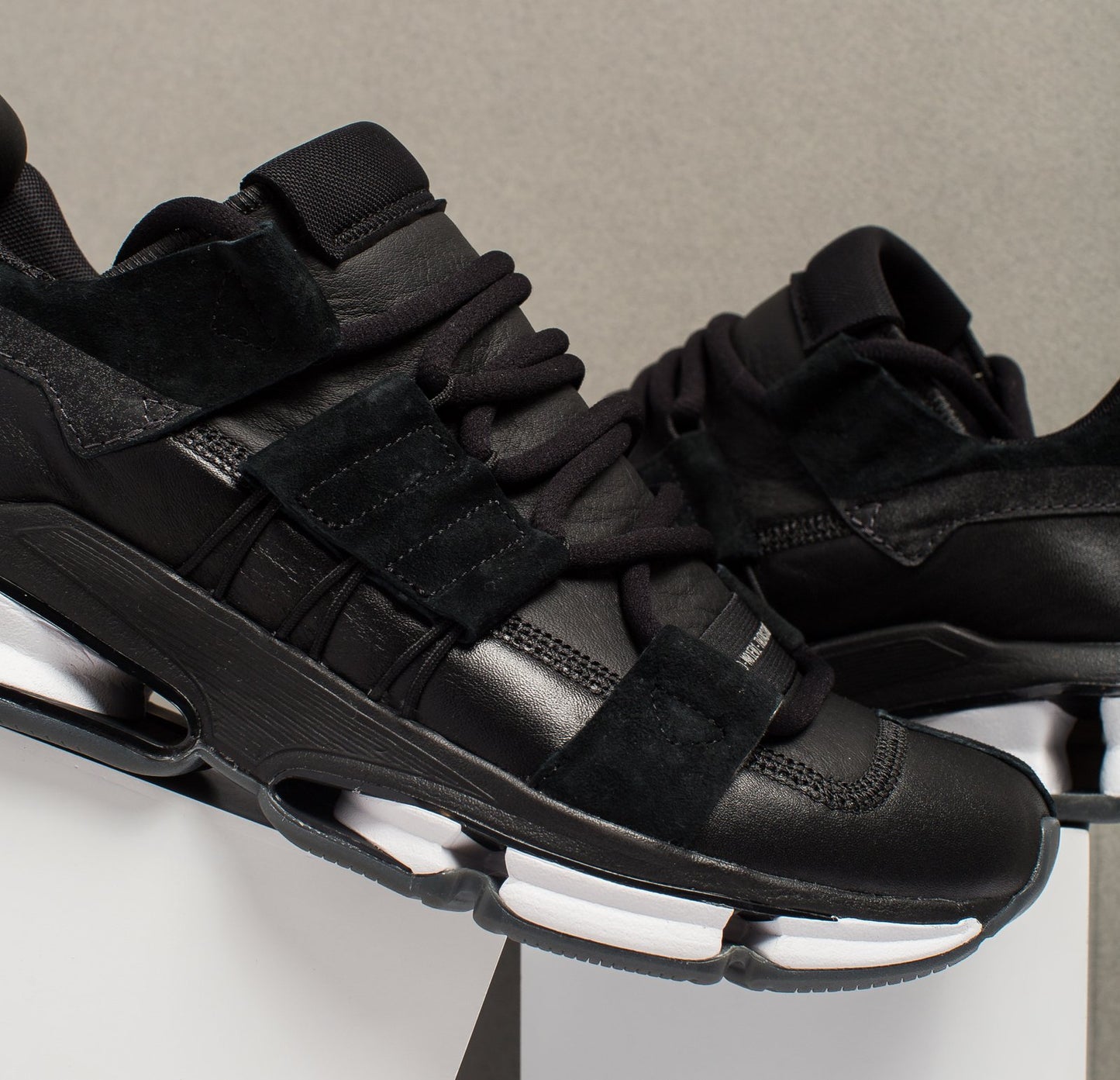 Adidas Twinstrike ADV Stretch Leather Core Black