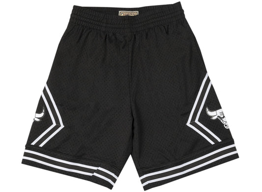 Mitchell & Ness NBA Bulls White Logo '97 Shorts