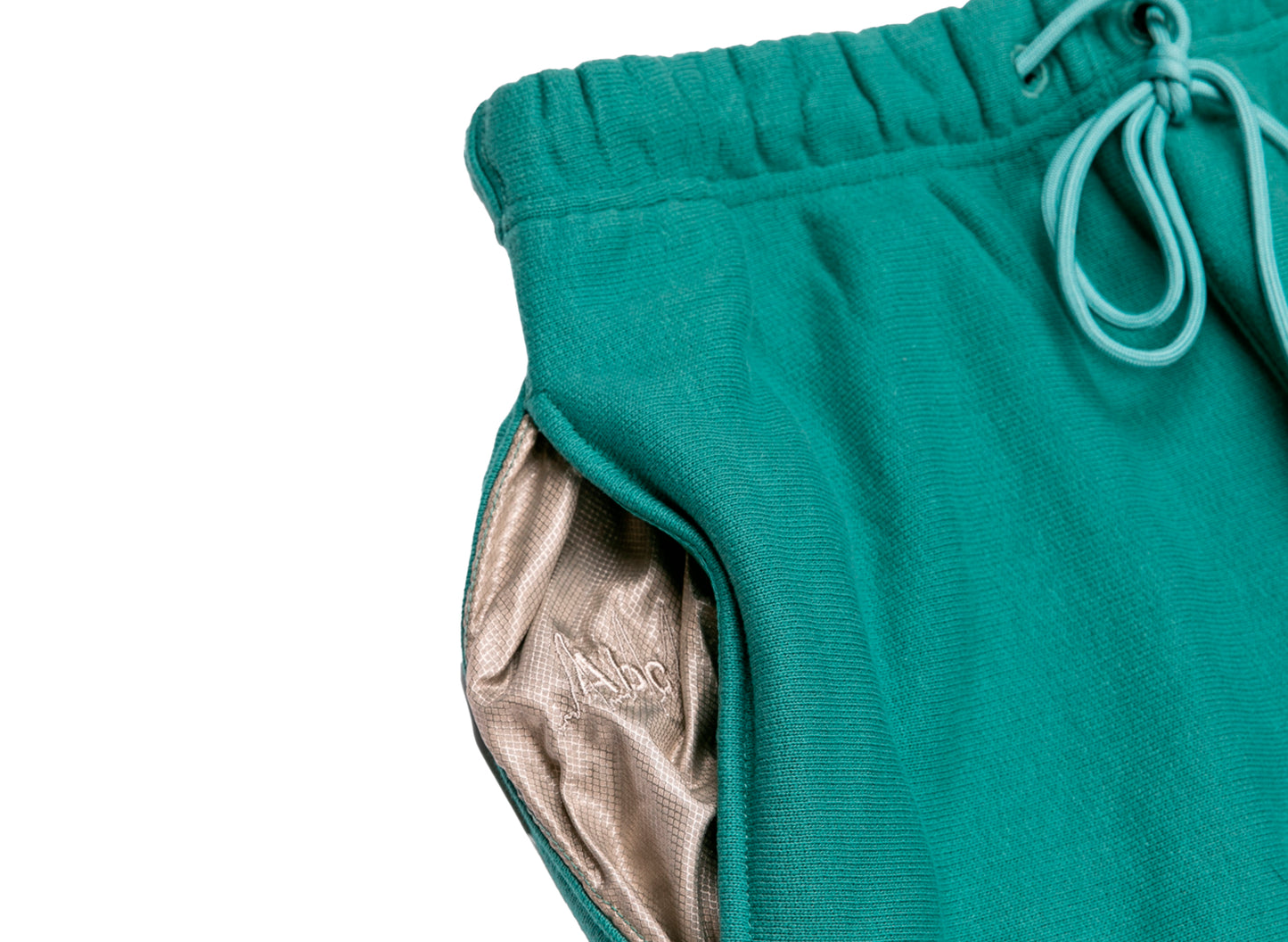 Advisory Board Crystals Abc. 123. Sweatpants in Apatite