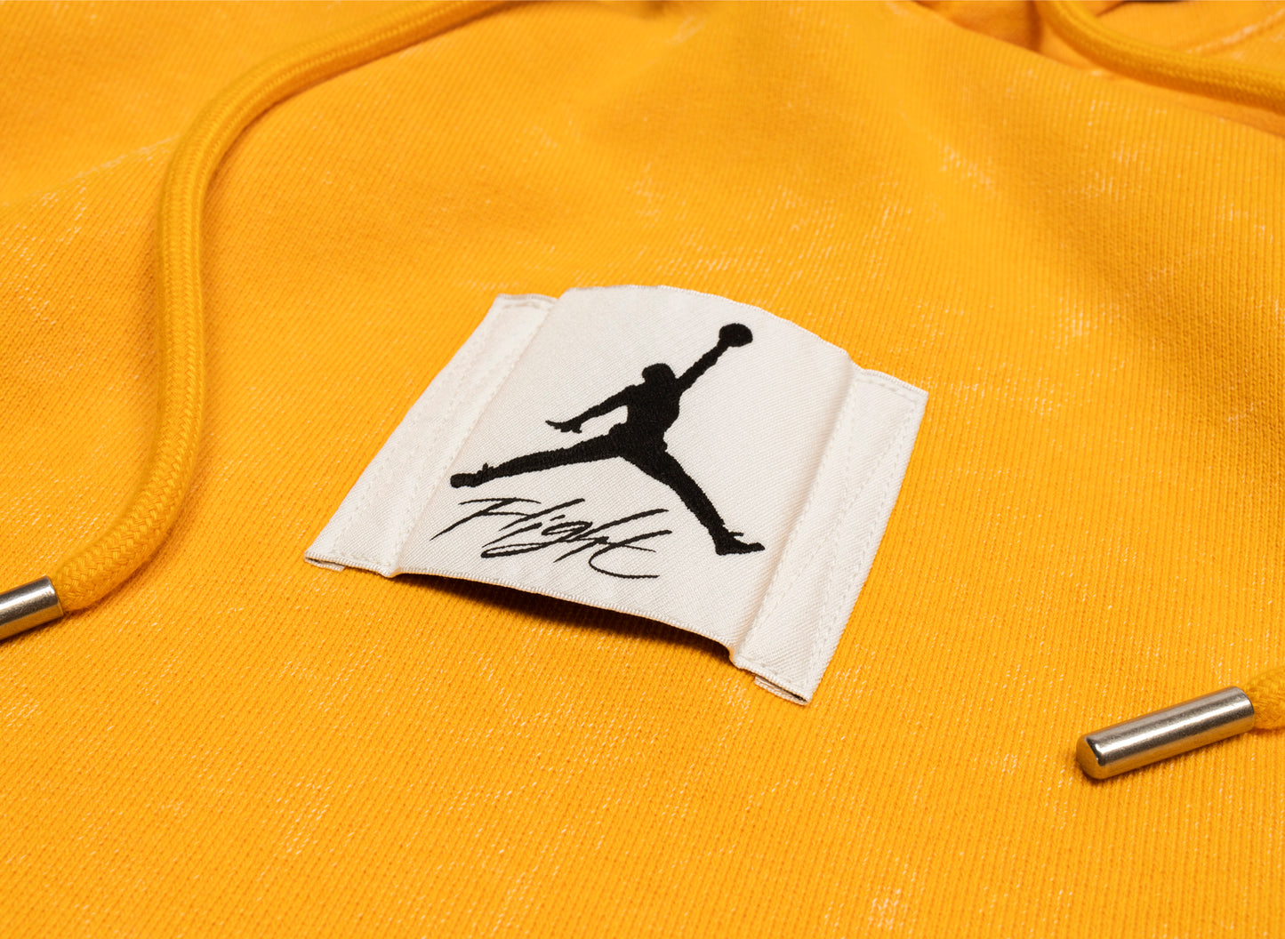 Jordan Essentials Statement Fleece Pullover Hoodie in Taxi