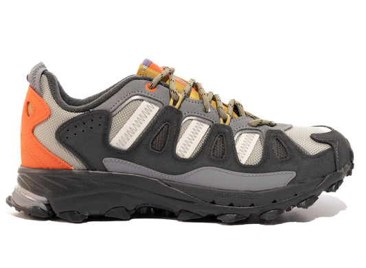 Adidas Superturf Adventure in Grey Three / Sesame / True Orange