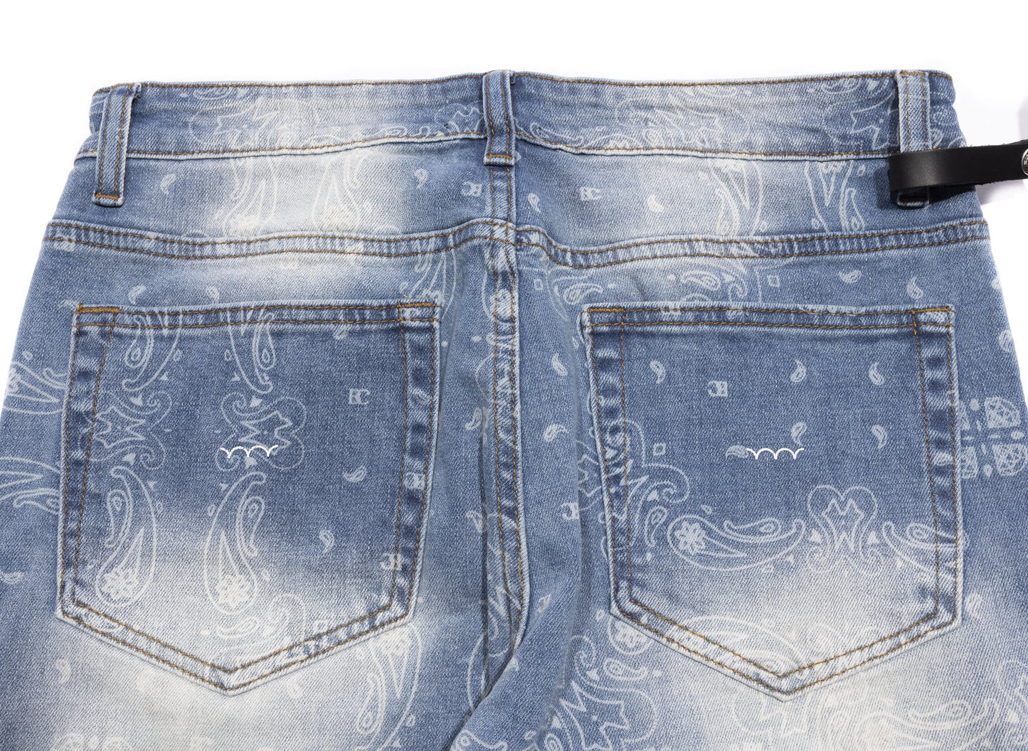 BLUECARATS The McQueen 5 Pocket Jeans in Light Indigo Bandana