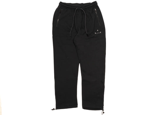 Jordan 23 Engineered Fleece Pants in Black / White