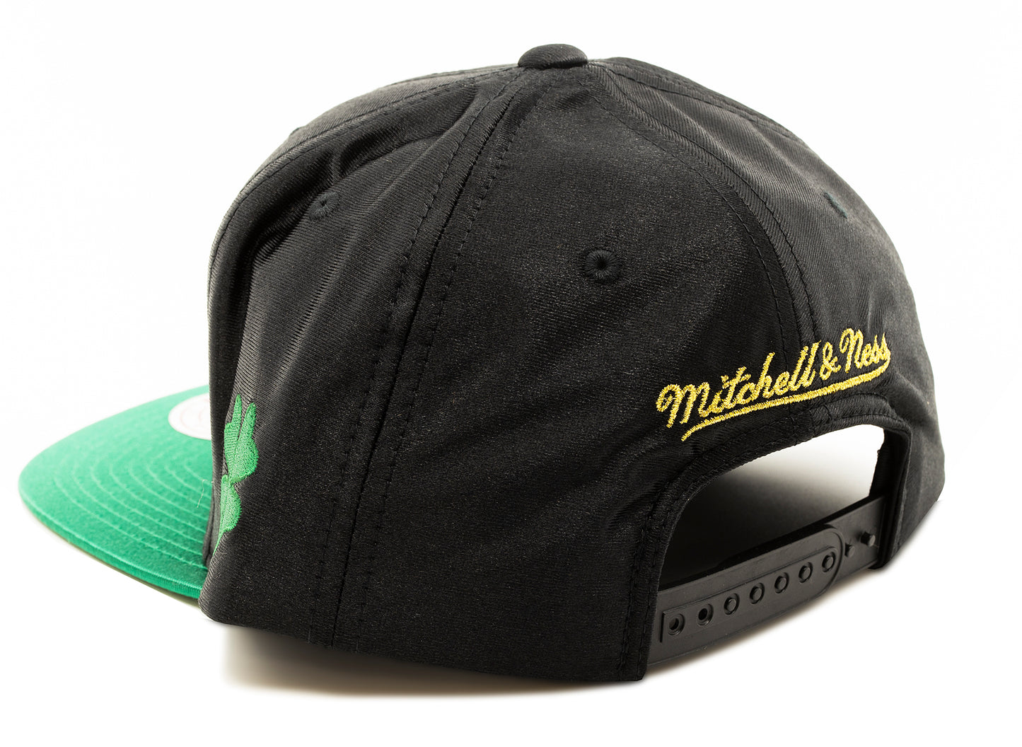 Gorra Snapback Mitchell & Ness Celtics Oro Día de San Patricio