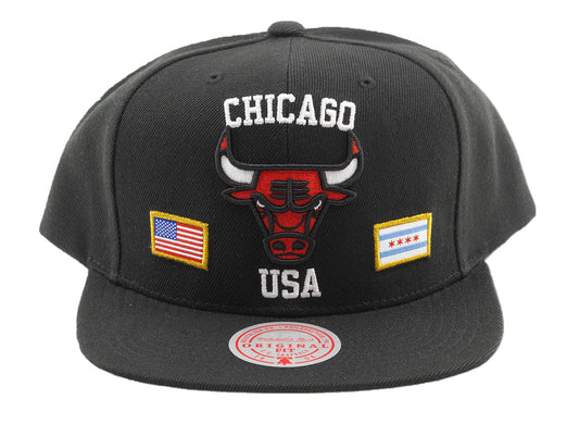 Mitchell & Ness x NBA USA City Pride Snapback 'Chicago Bulls' in Black