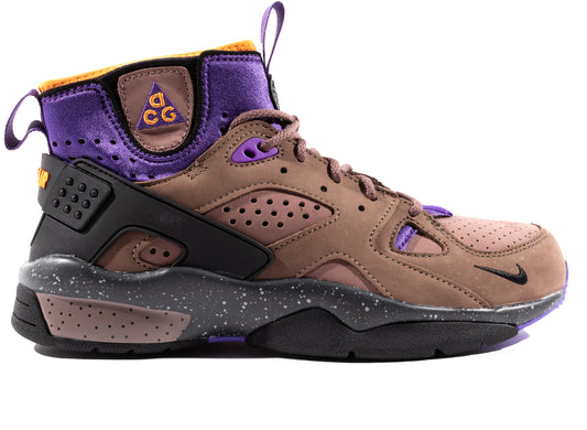 Nike ACG Air Mowabb in Trails End Brown / Pitch / Prism Violet