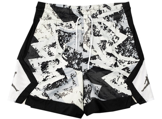 Women's Jordan Heatwave Diamond Shorts in Smoke Grey / Black / White