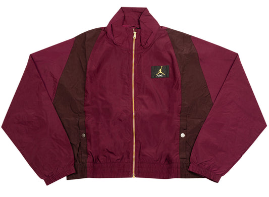 Women's Jordan Woven Jacket in Dark Beetroot / Mahogany