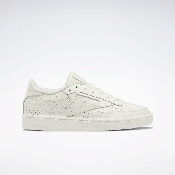 Women's Reebok Club C 85 in Chalk / Alabaster