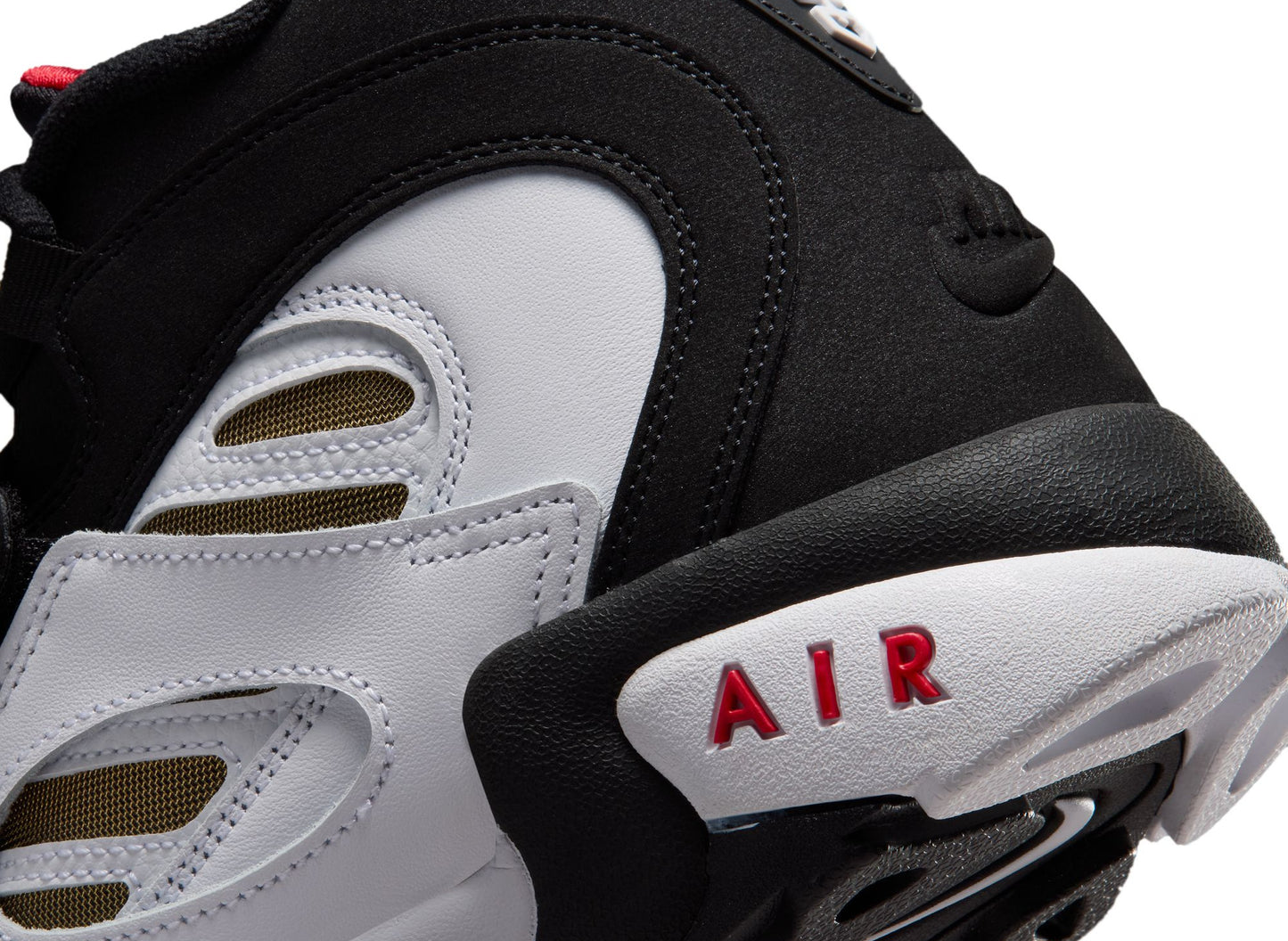 Nike Air Diamond Turf II "49ers" in Black / Fire Red