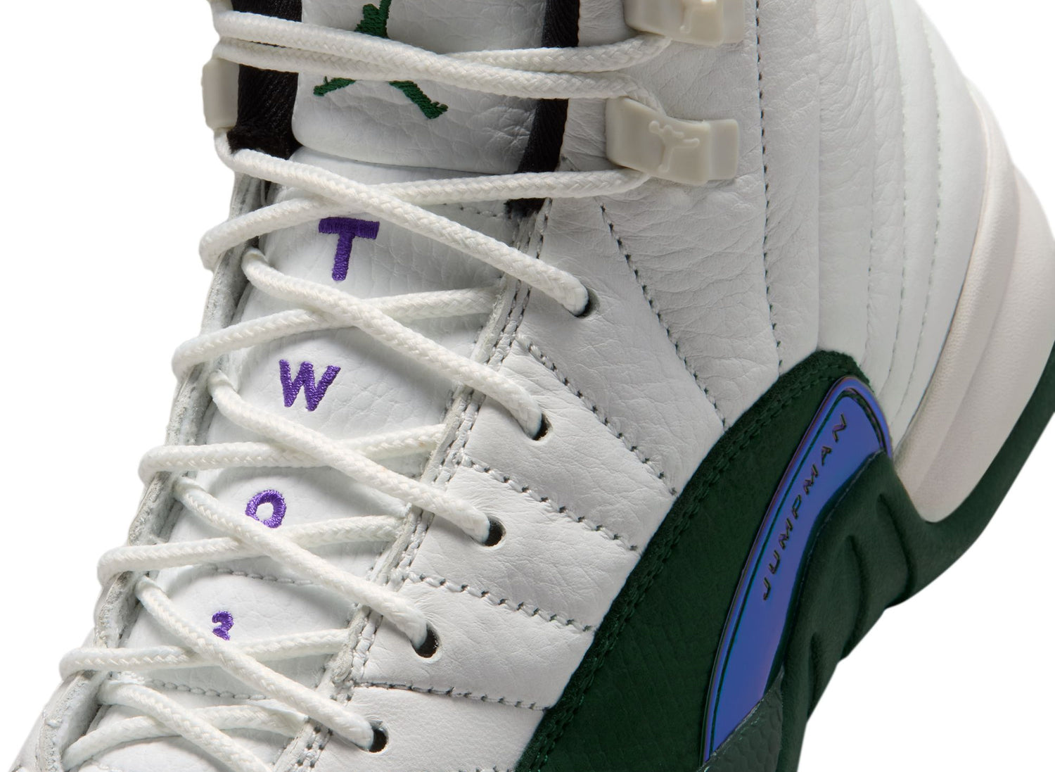 GS Air Jordan 12 Retro Bucks 153265-103 lace detail