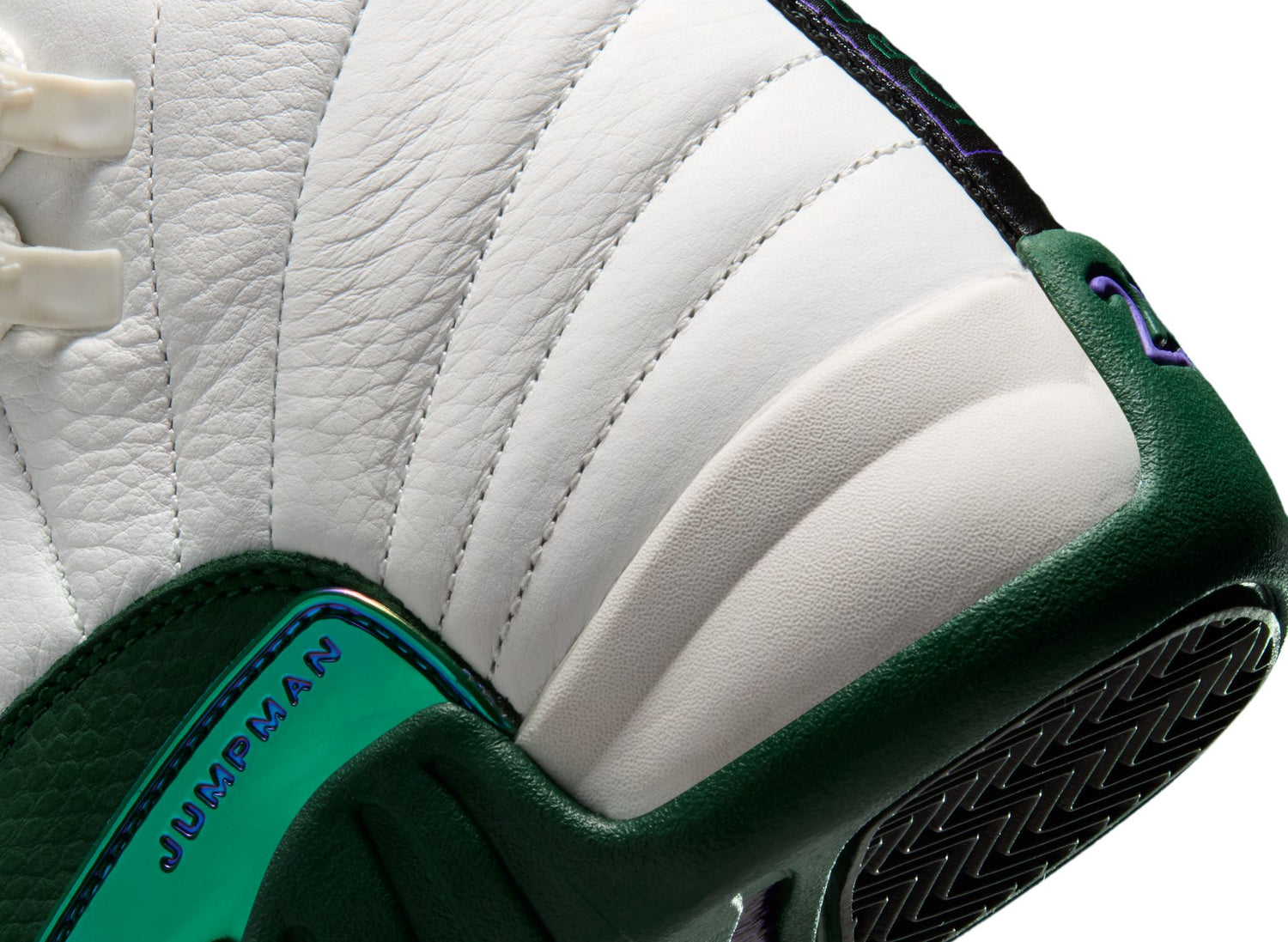 GS Air Jordan 12 Retro Bucks 153265-103 heel detail