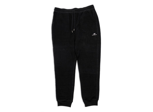 New Balance Sweatpant in Black