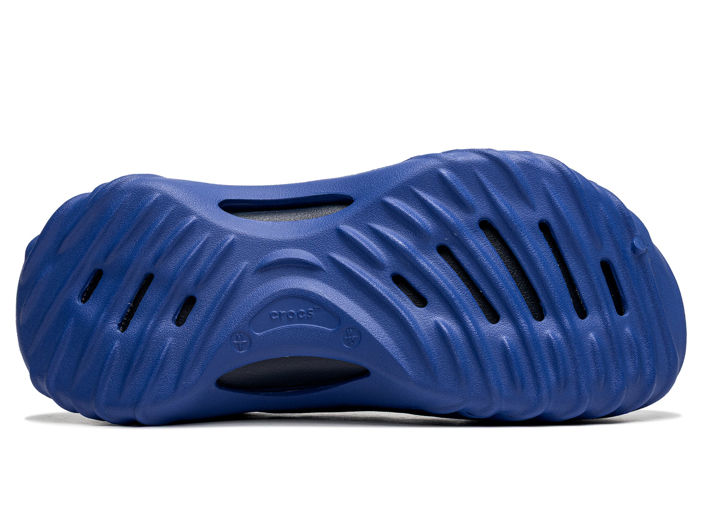 Crocs Echo Wave in Sapphire