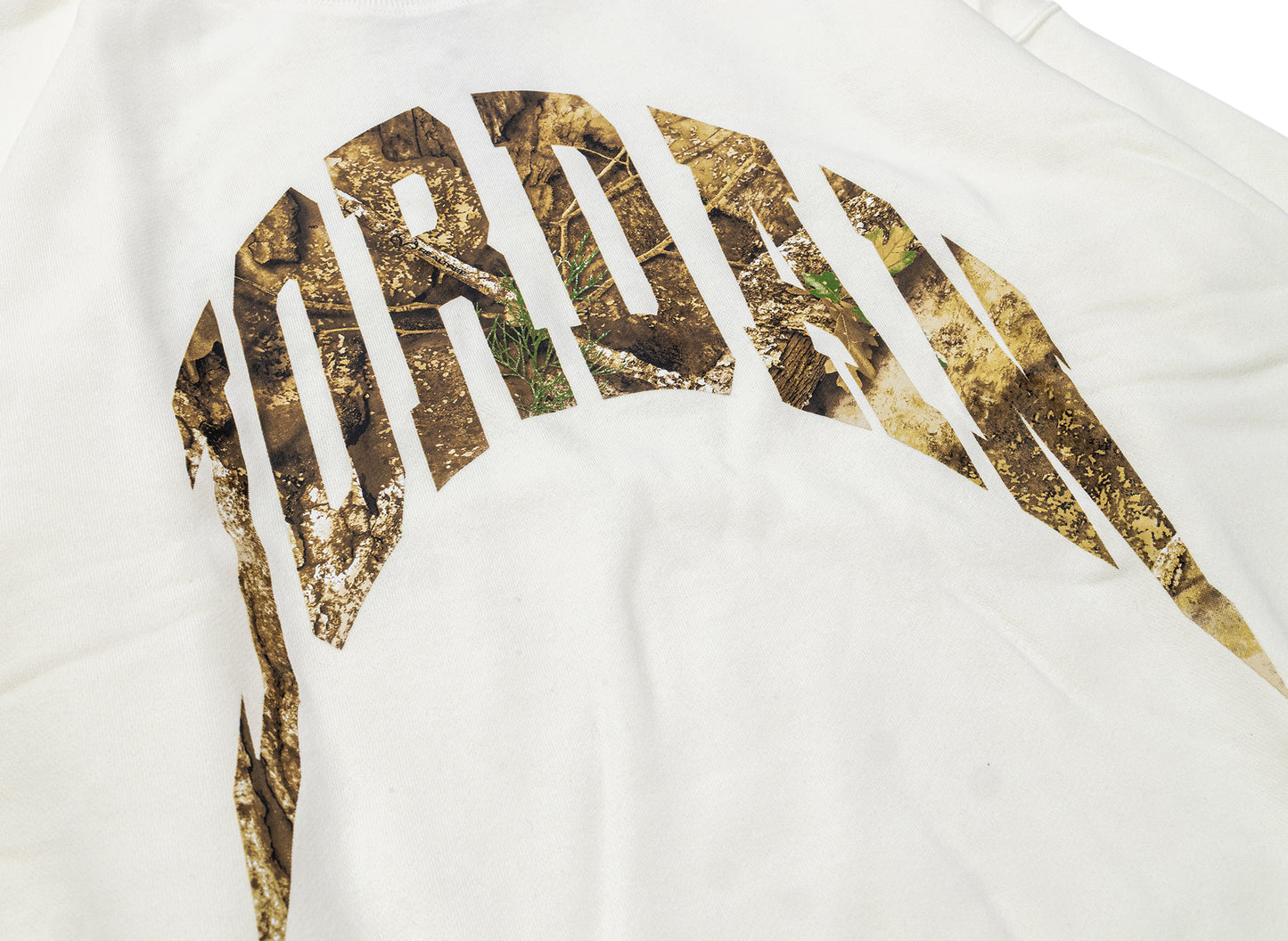 Air Jordan Brooklyn French Terry Realtree Sweatshirt in Sail