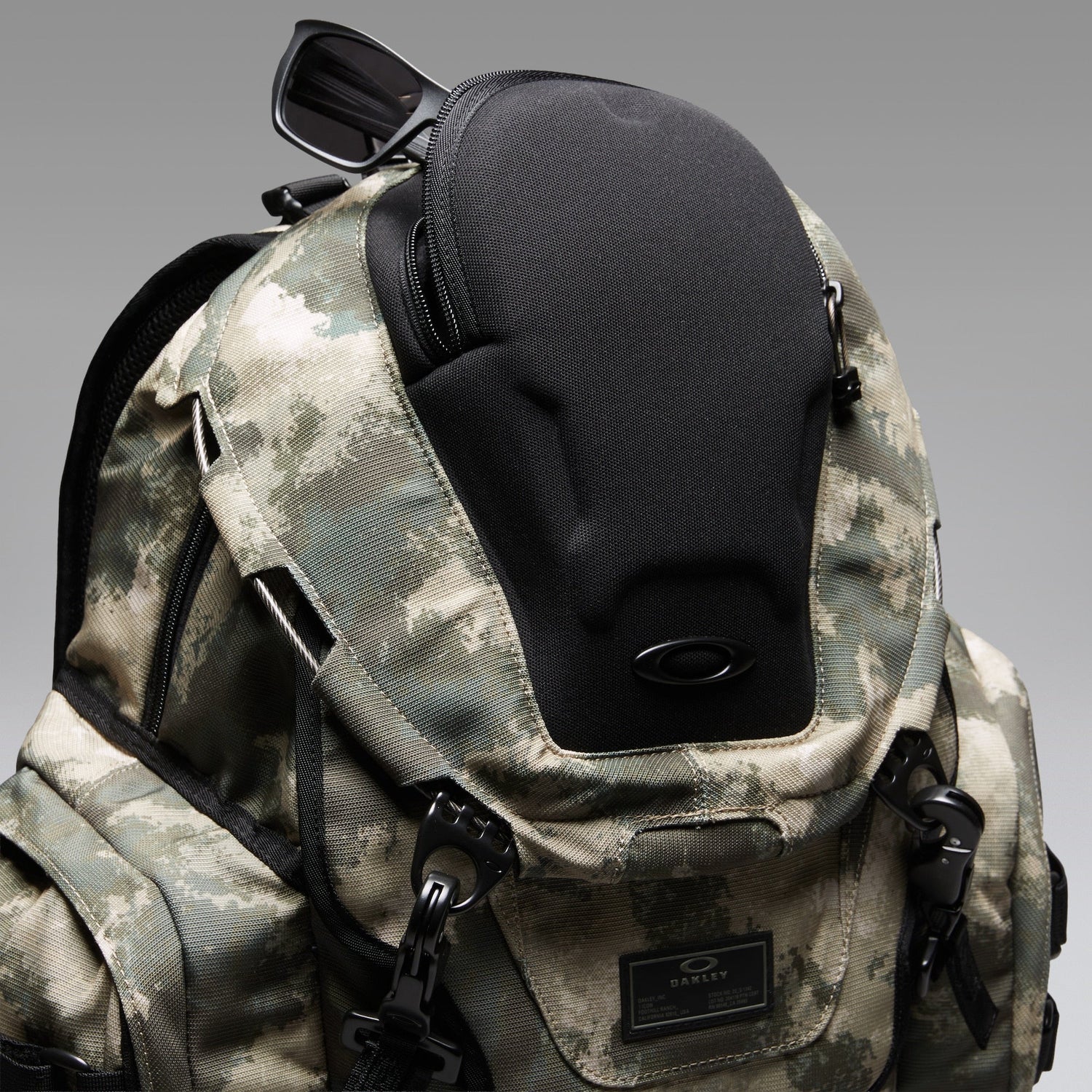 Oakley Kitchen Sink Backpack in Off-Slope Camo Green product view 7