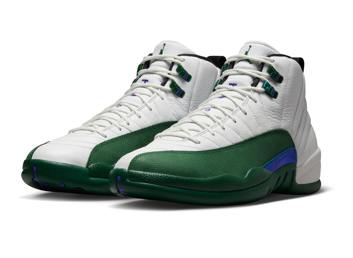 Air Jordan 12 Retro Bucks CT8013-103 front angle