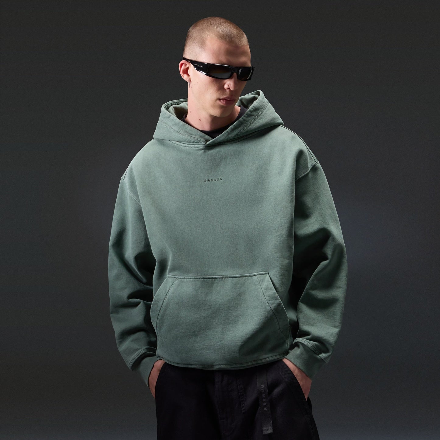 Oakley Echo Mod Embroidered Hoodie 74O model view 2