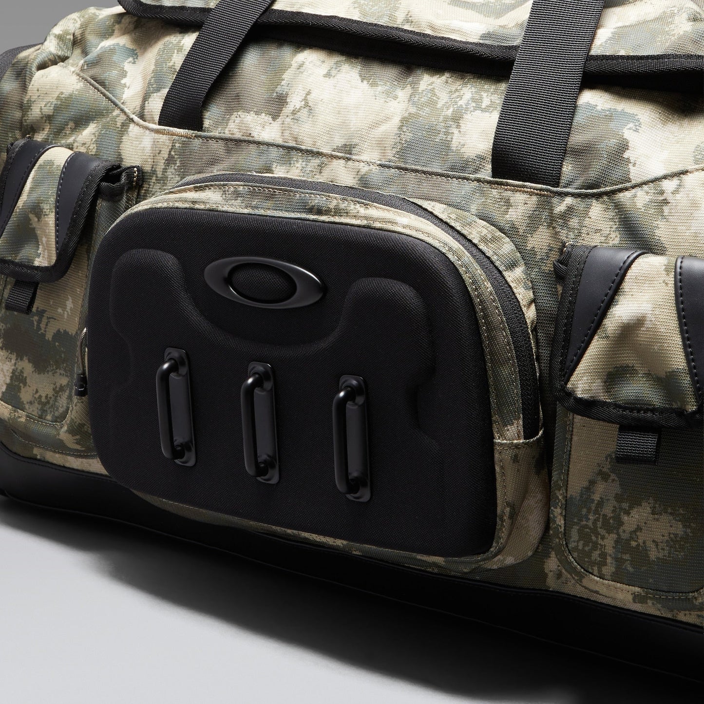 Oakley Urban Ruck RC Duffle in Off-Slope Camo Green product view 4