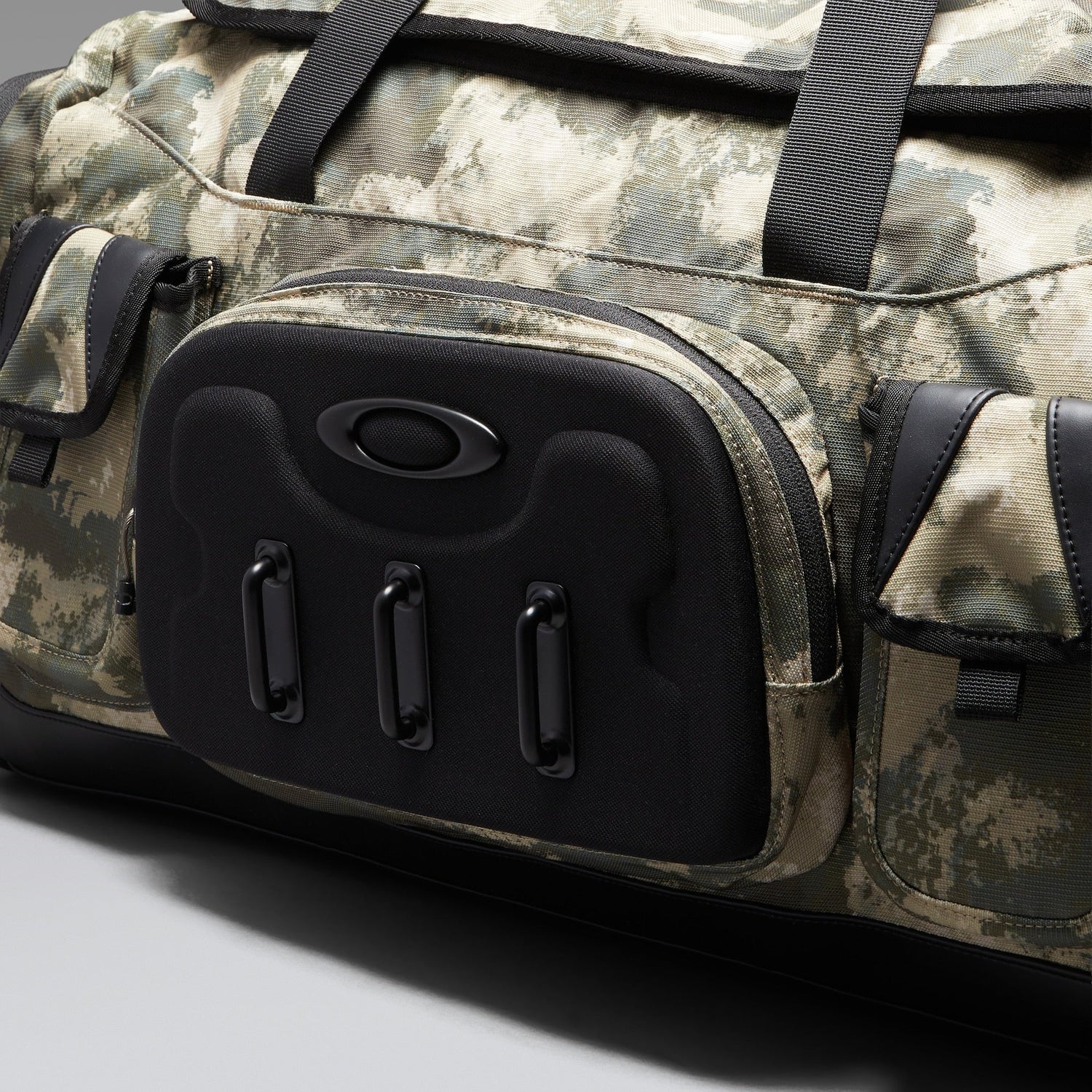 Oakley Urban Ruck RC Duffle in Off-Slope Camo Green product view 4