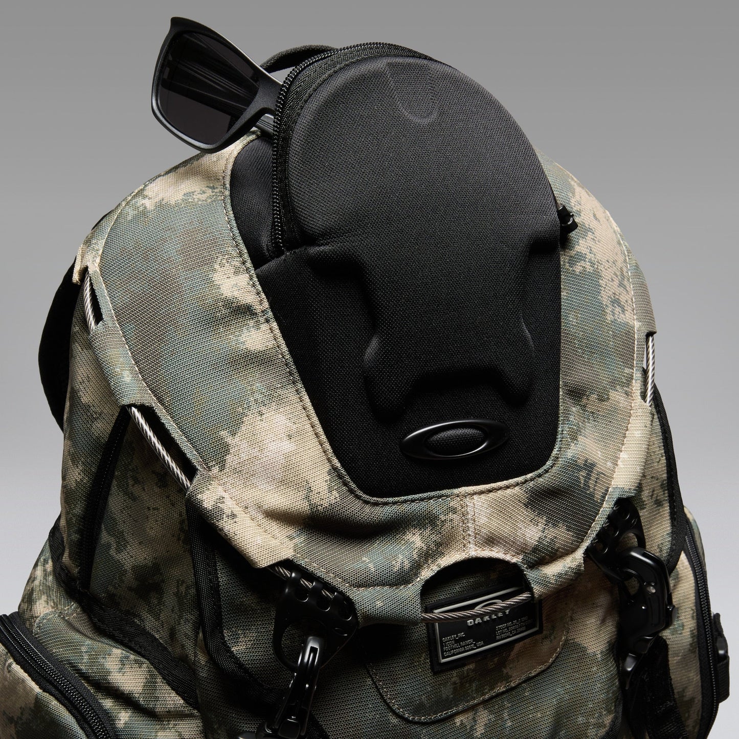 Oakley Bathroom Sink RC Backpack in Off-Slope Camo Green product view 3