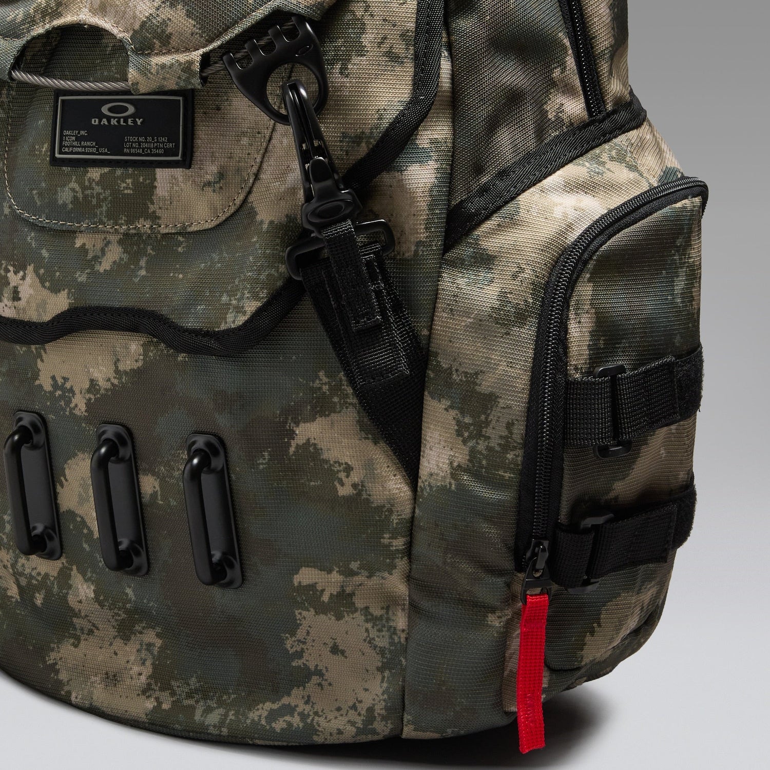 Oakley Bathroom Sink RC Backpack in Off-Slope Camo Green product view 5
