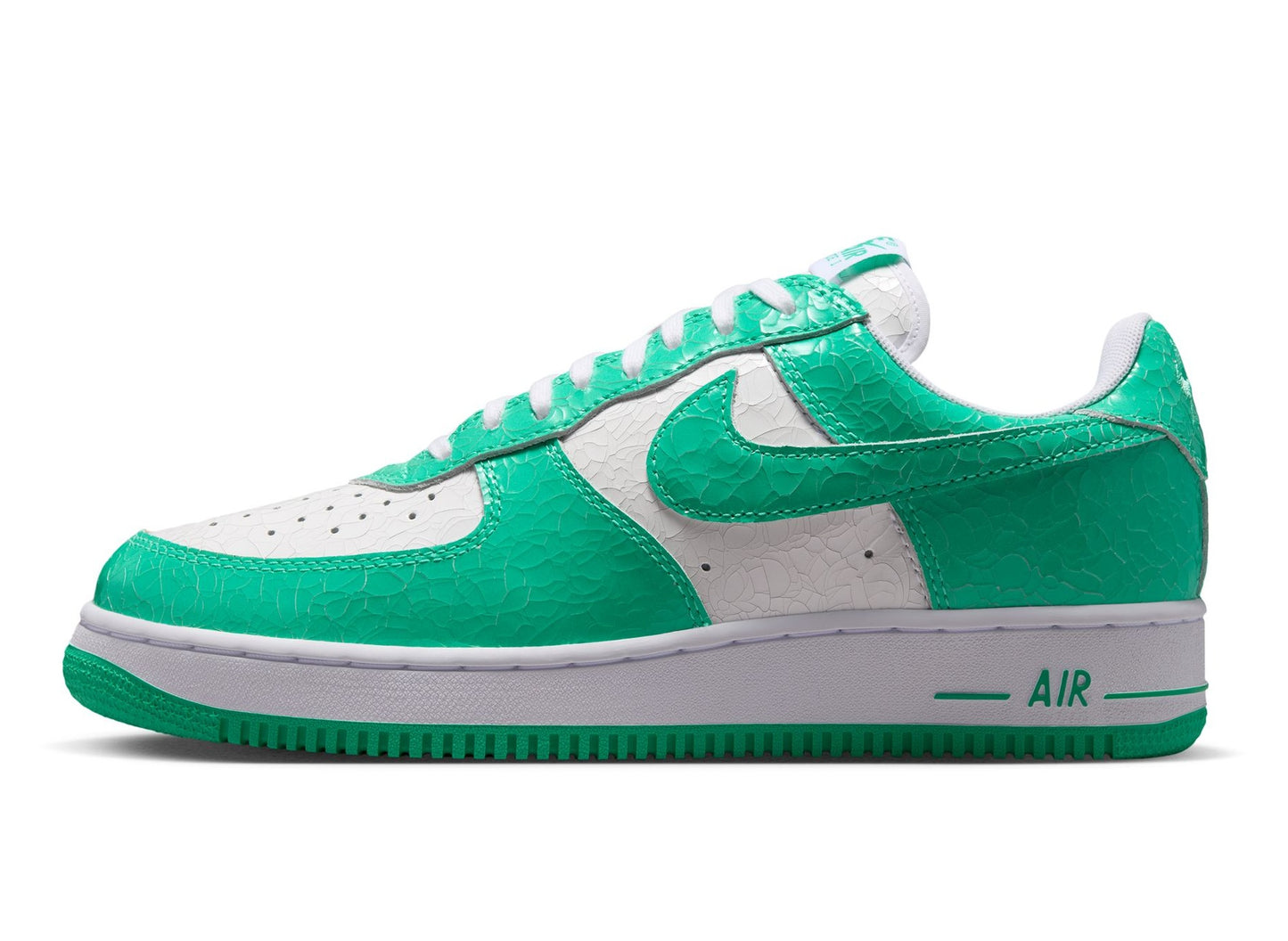 Nike Air Force 1 JA0248-001 green and white side profile